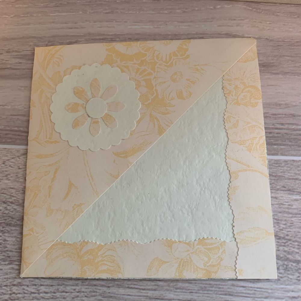 Elegant Floral Stationery Set - Picture 5 of 6